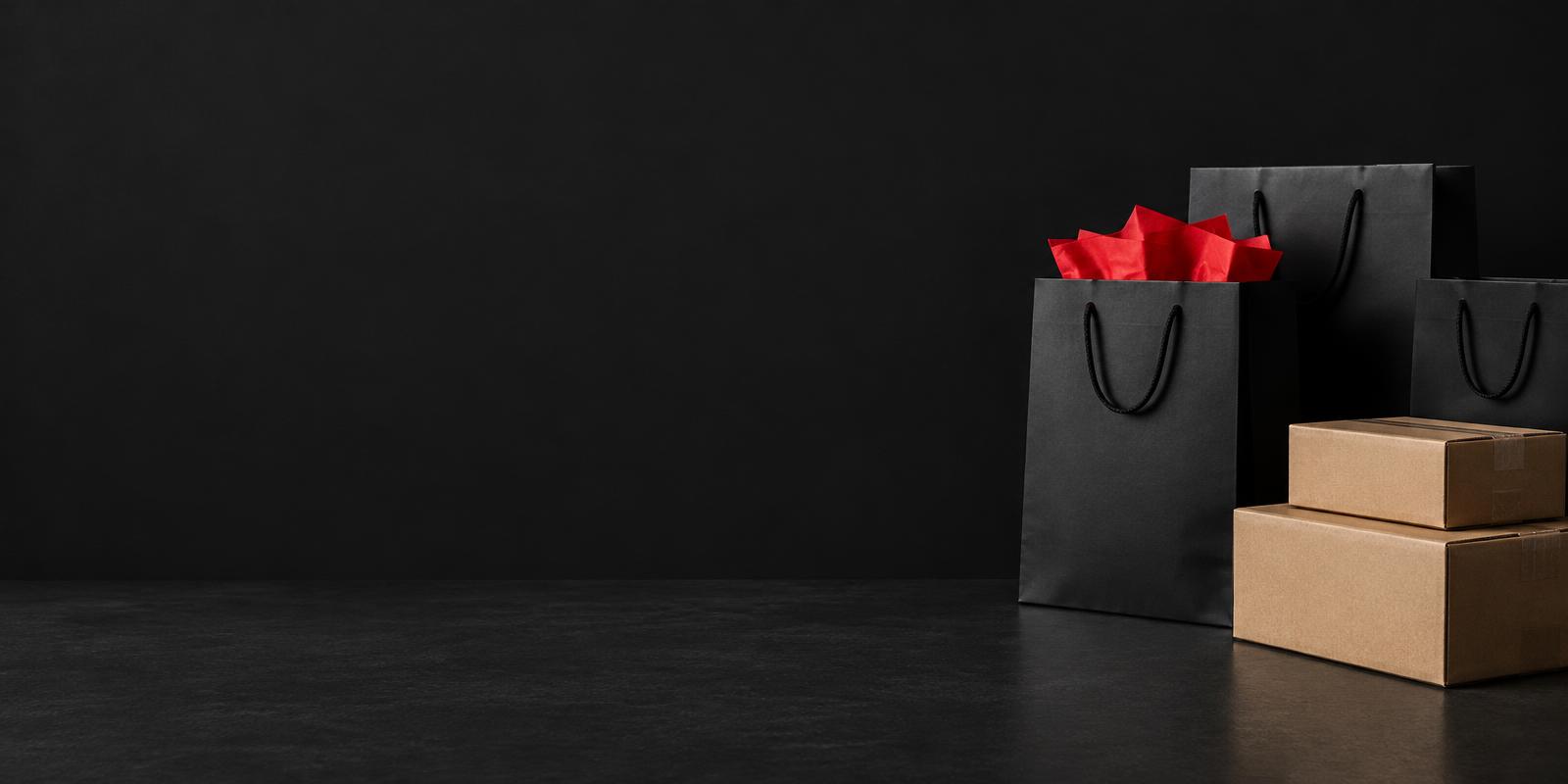 Sacolas e embalagens da campanha Black Friday
